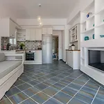 Michalakis Seaside דירה פולוניה