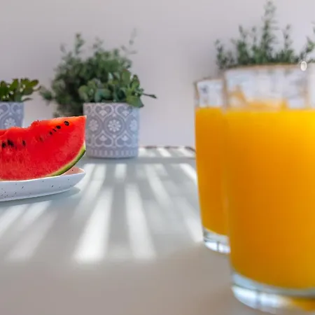 Michalakis Seaside פולוניה