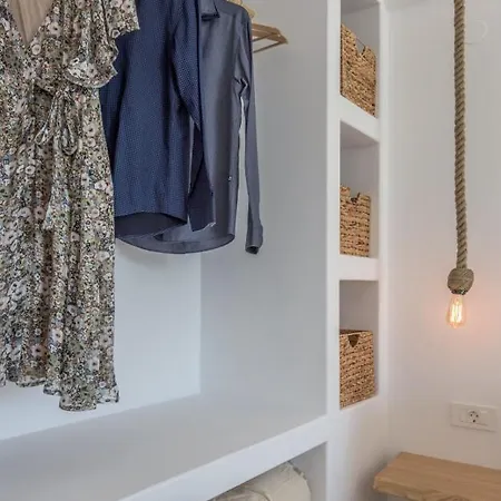 Michalakis Seaside דירה *