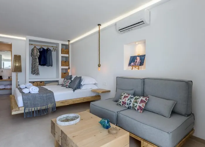 Michalakis Seaside * Поллония